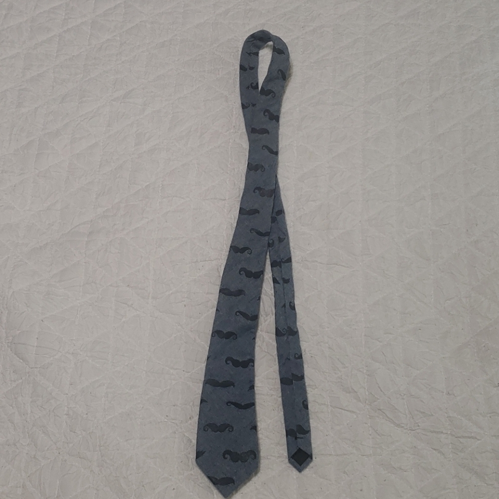 Boys mustache tie
